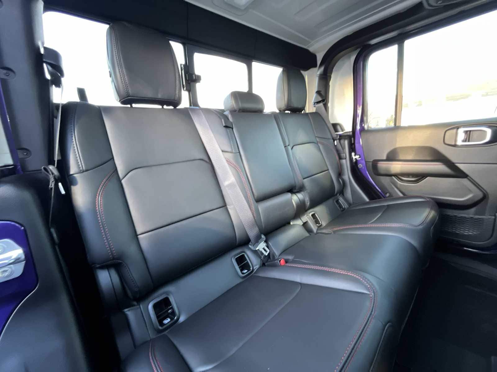 Thumbnail: 2026 Jeep Gladiator - 7