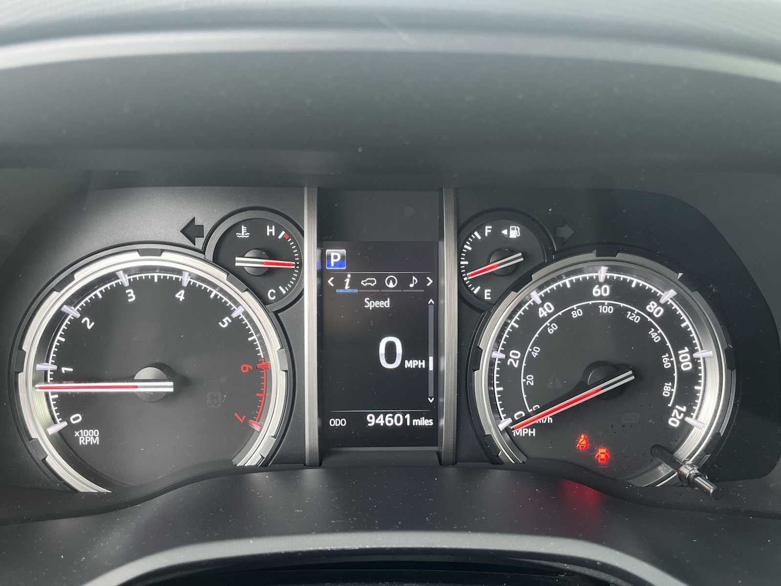 Thumbnail: 2023 Toyota 4Runner - 18