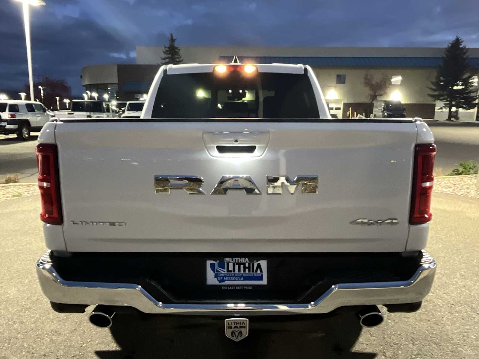 Thumbnail: 2026 RAM 1500 - 5