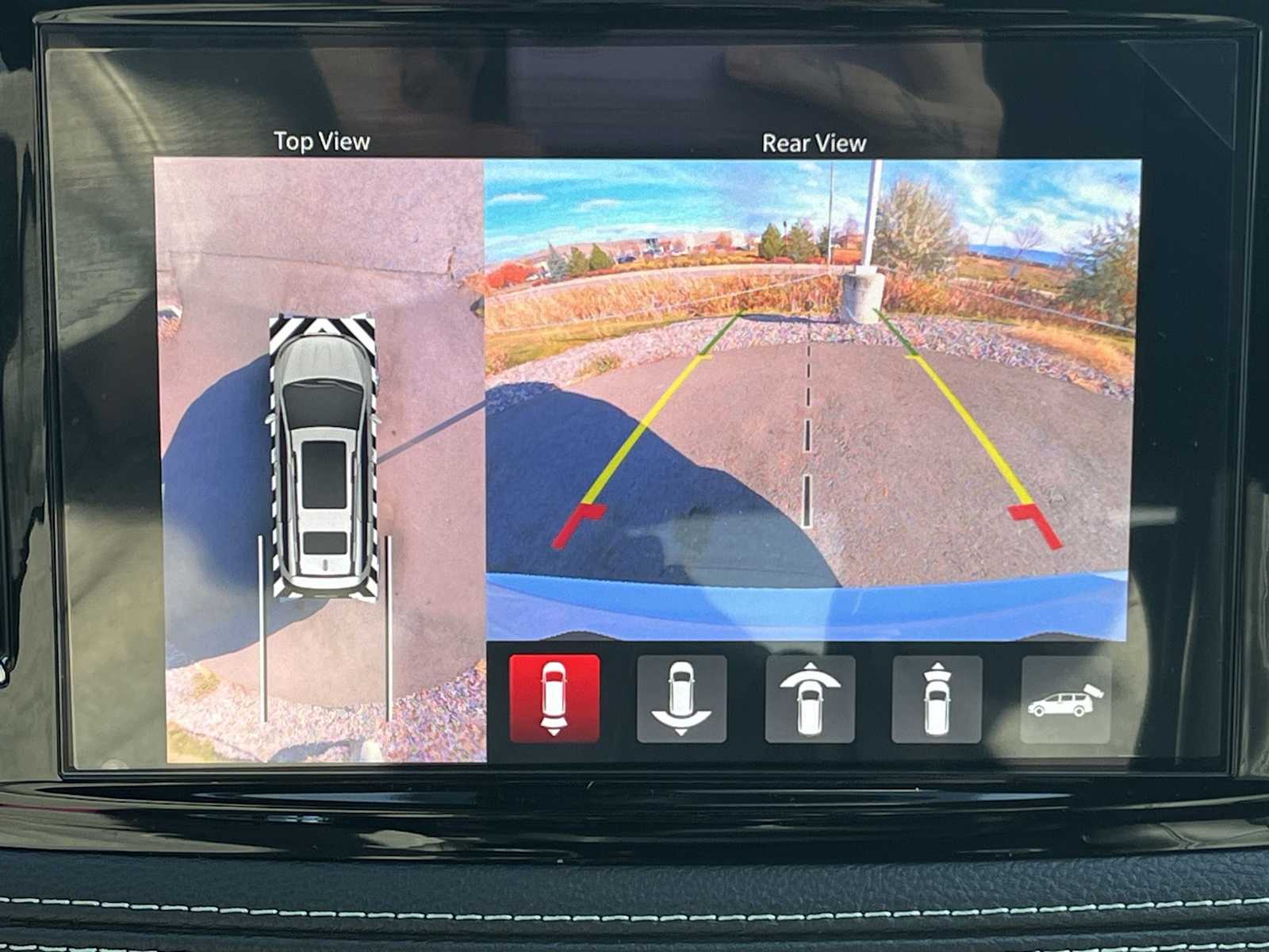 Thumbnail: 2026 Chrysler Pacifica - 23