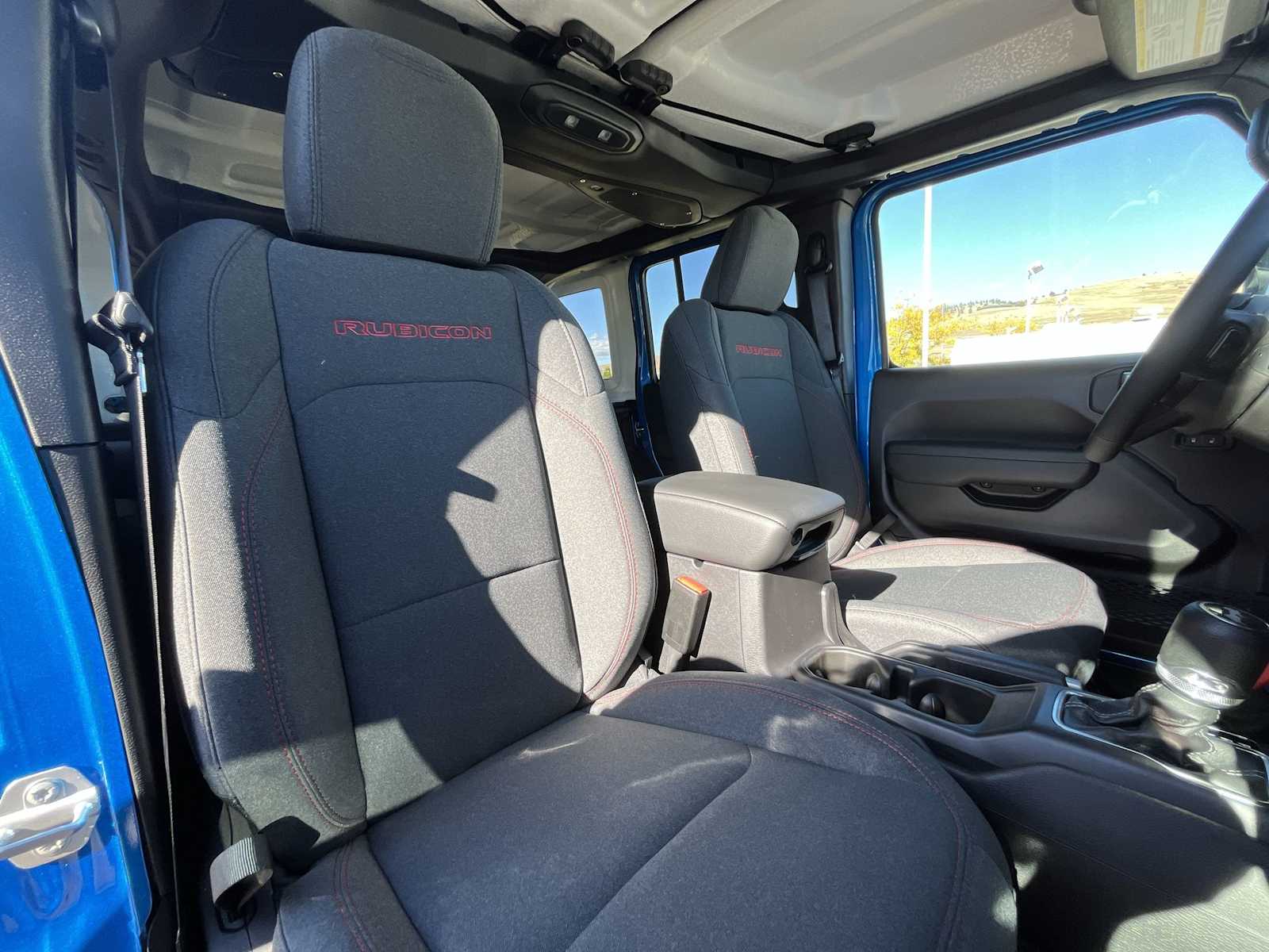 Thumbnail: 2025 Jeep Wrangler - 14