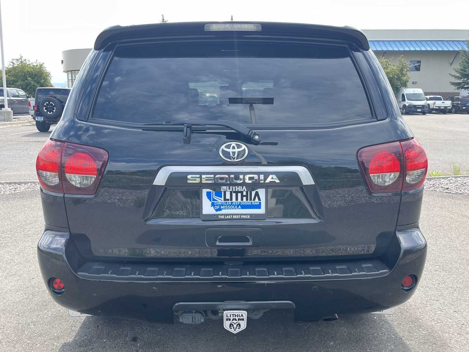 Thumbnail: 2020 Toyota Sequoia - 5