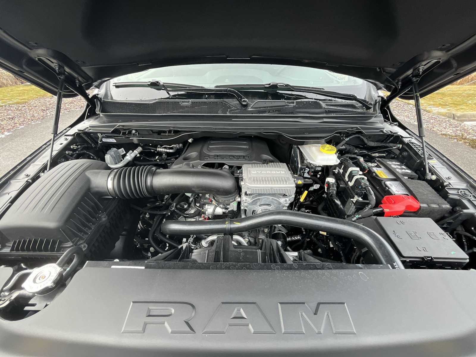 Thumbnail: 2026 RAM 1500 - 9
