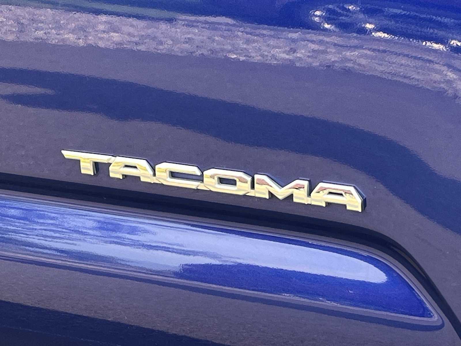Thumbnail: 2023 Toyota Tacoma - 7