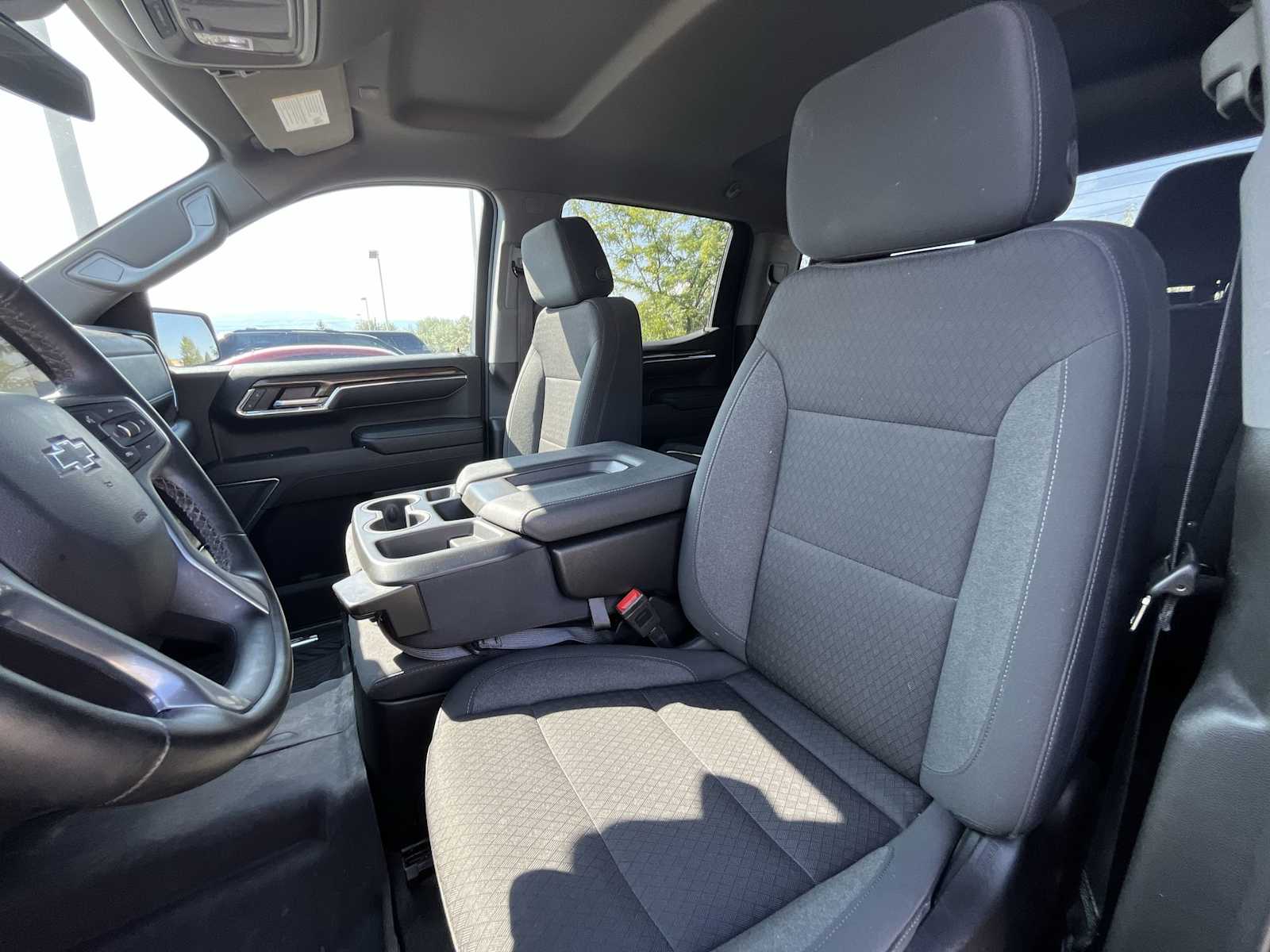 Thumbnail: 2024 Chevrolet Silverado 1500 - 11