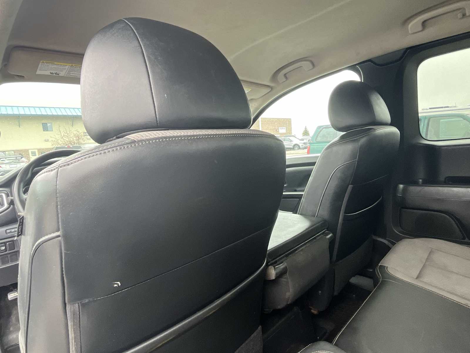 Thumbnail: 2017 Nissan Titan - 12