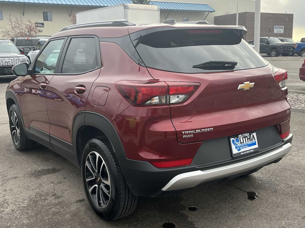 Used 2025 Chevrolet Trailblazer LT SUV