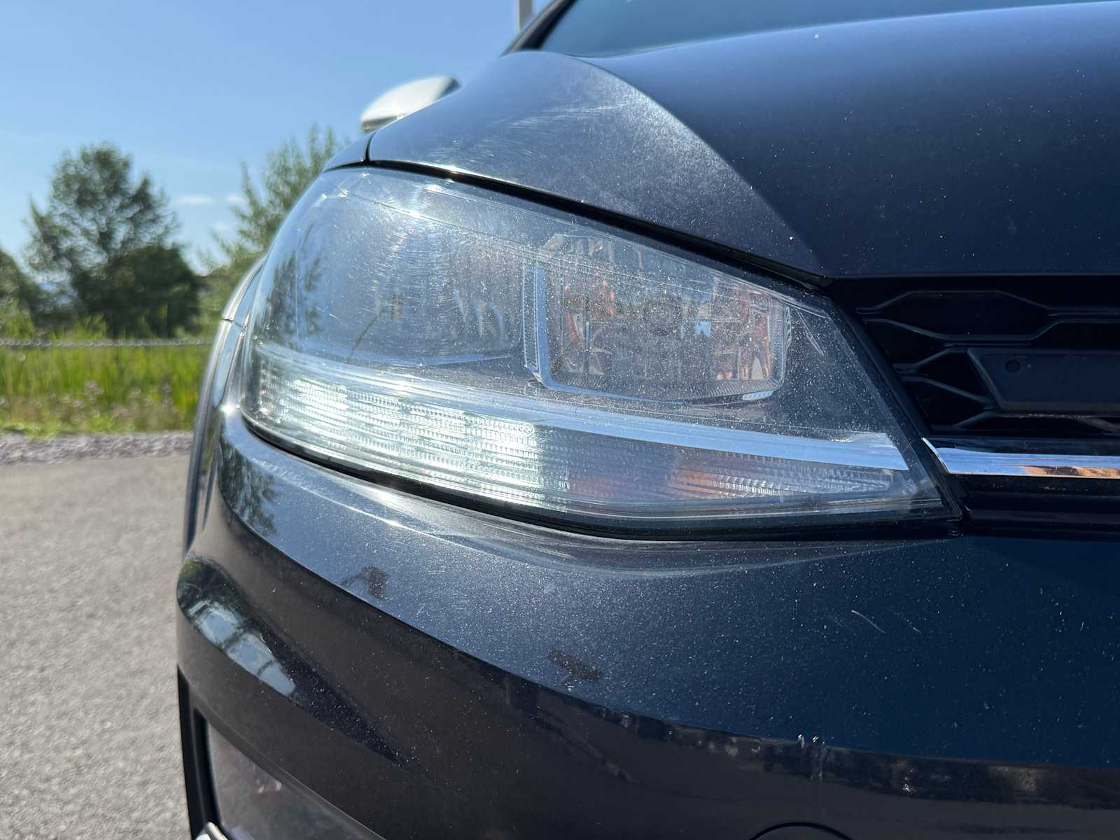 Thumbnail: 2018 Volkswagen Golf - 3