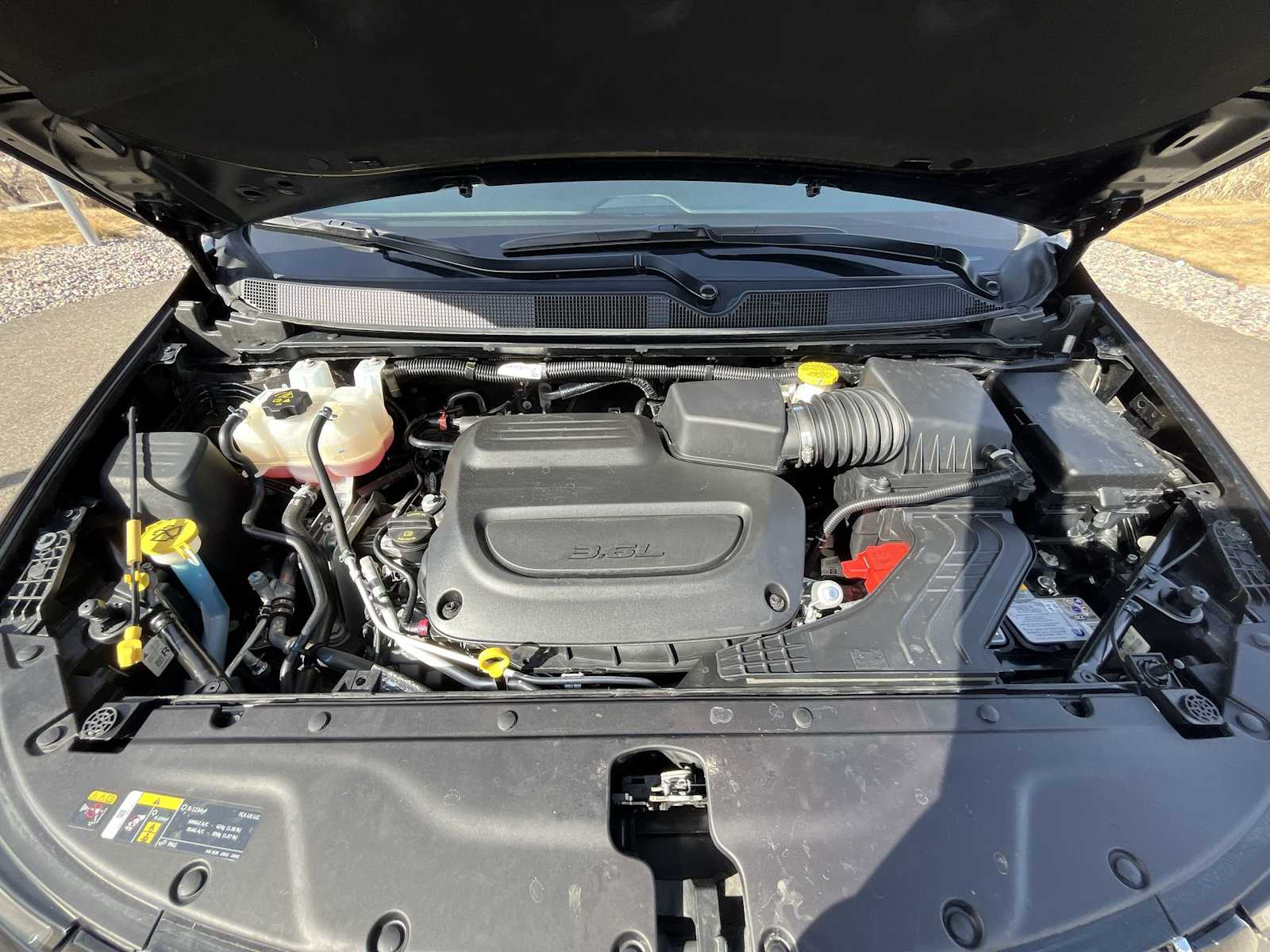 Thumbnail: 2025 Chrysler Pacifica - 9