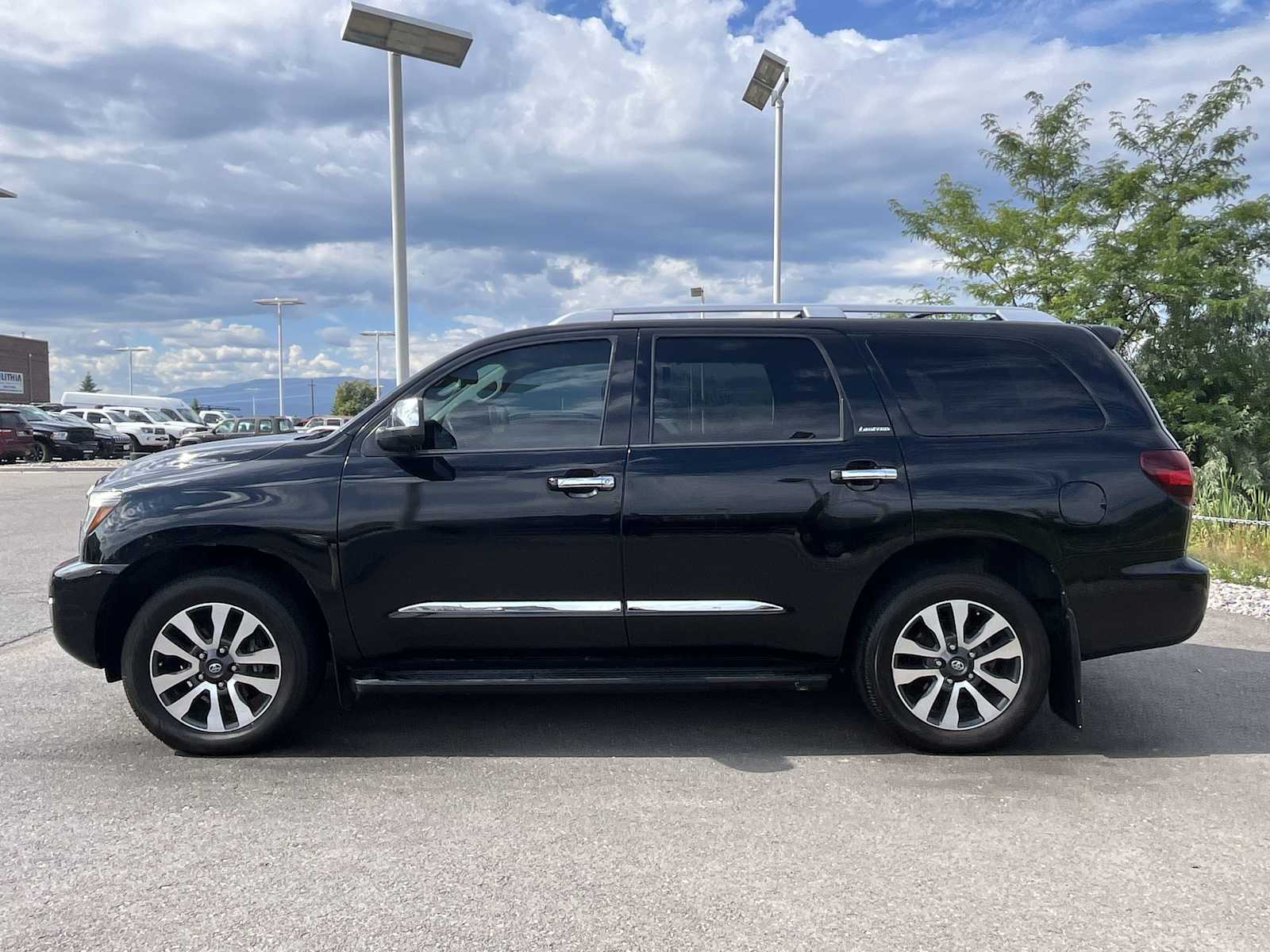 Thumbnail: 2020 Toyota Sequoia - 3