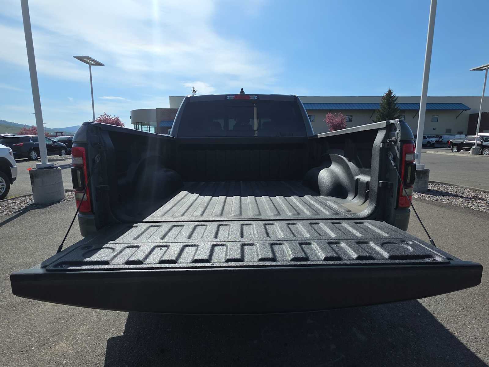 Thumbnail: 2023 RAM 1500 - 19
