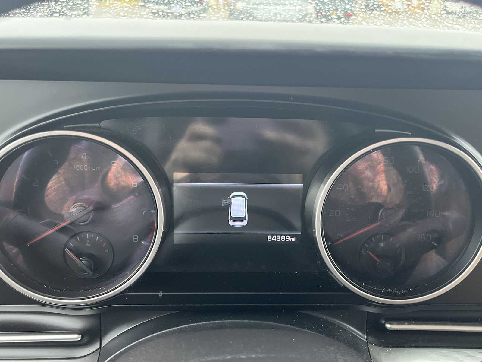 Thumbnail: 2022 Kia Carnival - 18