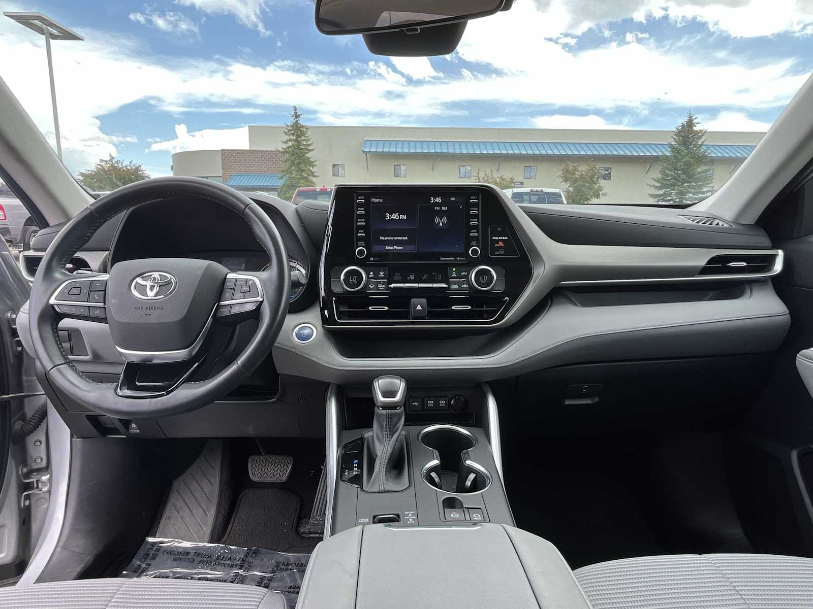 Thumbnail: 2021 Toyota Highlander - 10