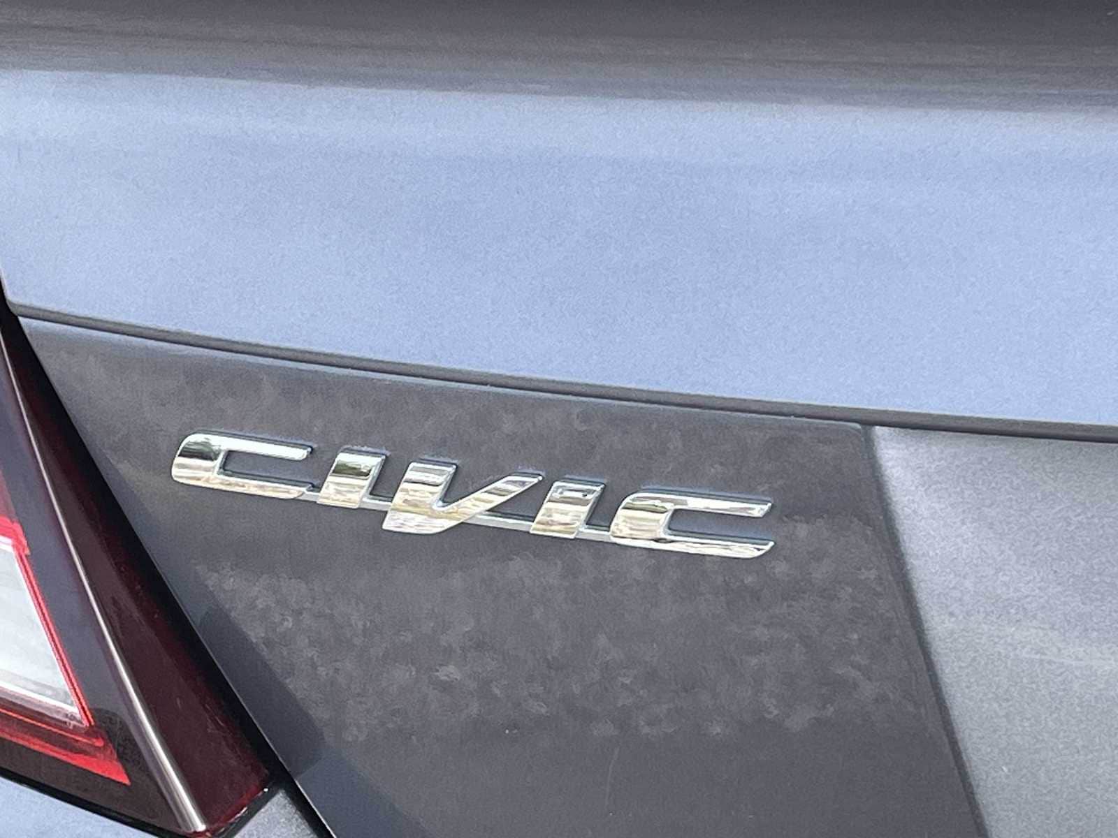 Thumbnail: 2015 Honda Civic - 7