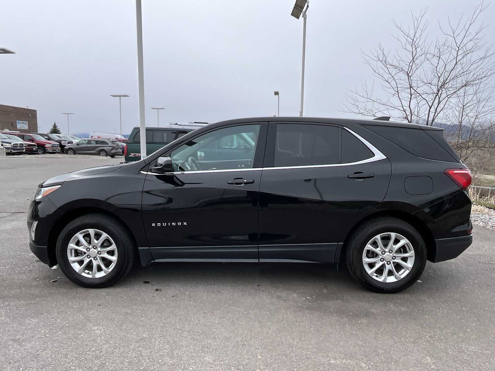 Thumbnail: 2020 Chevrolet Equinox - 3