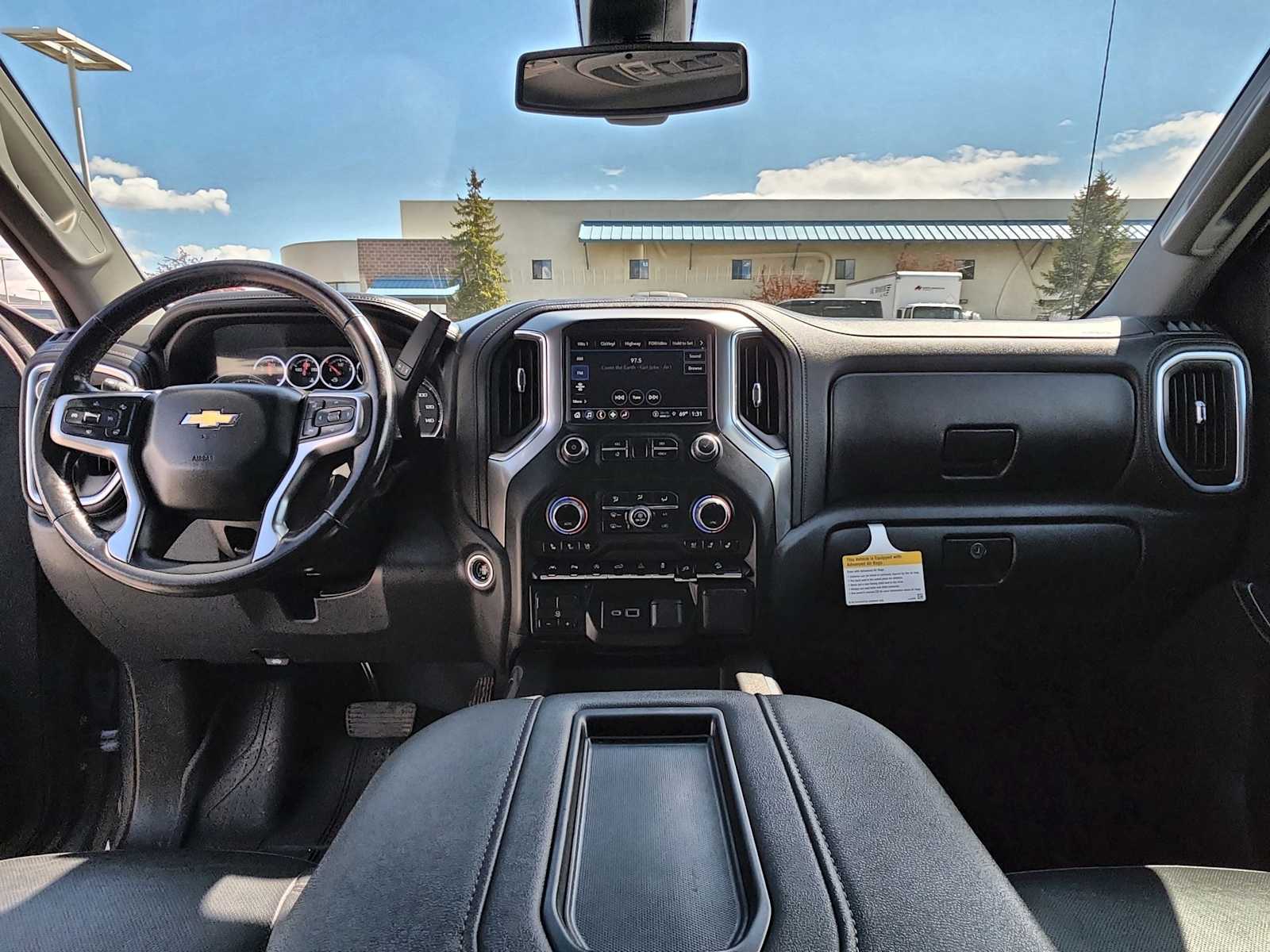 Thumbnail: 2022 Chevrolet Silverado 1500 - 10