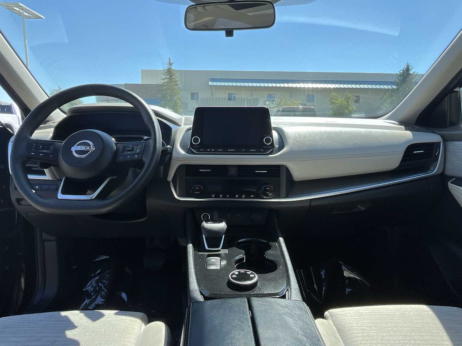 Thumbnail: 2023 Nissan Rogue - 10