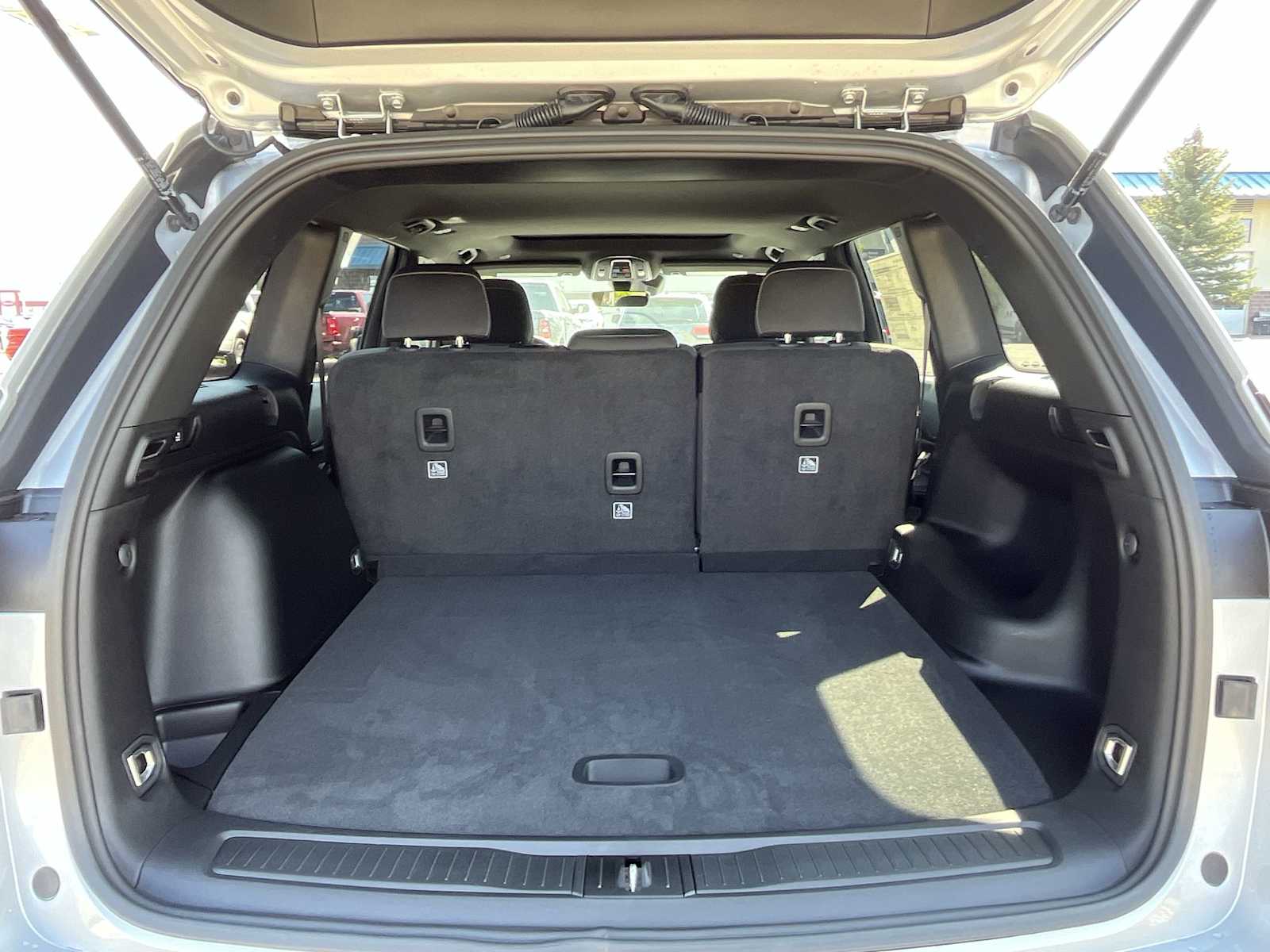 Thumbnail: 2025 Jeep Grand Cherokee - 19