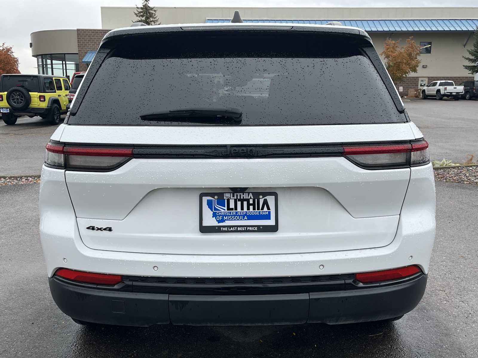 Thumbnail: 2023 Jeep Grand Cherokee - 5