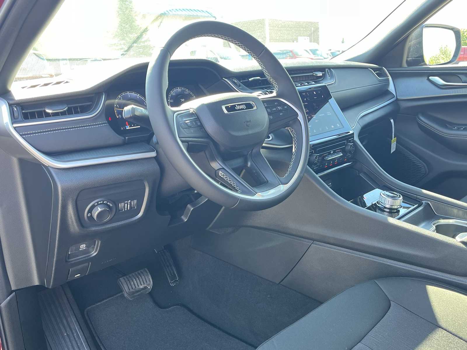 Thumbnail: 2025 Jeep Grand Cherokee - 2