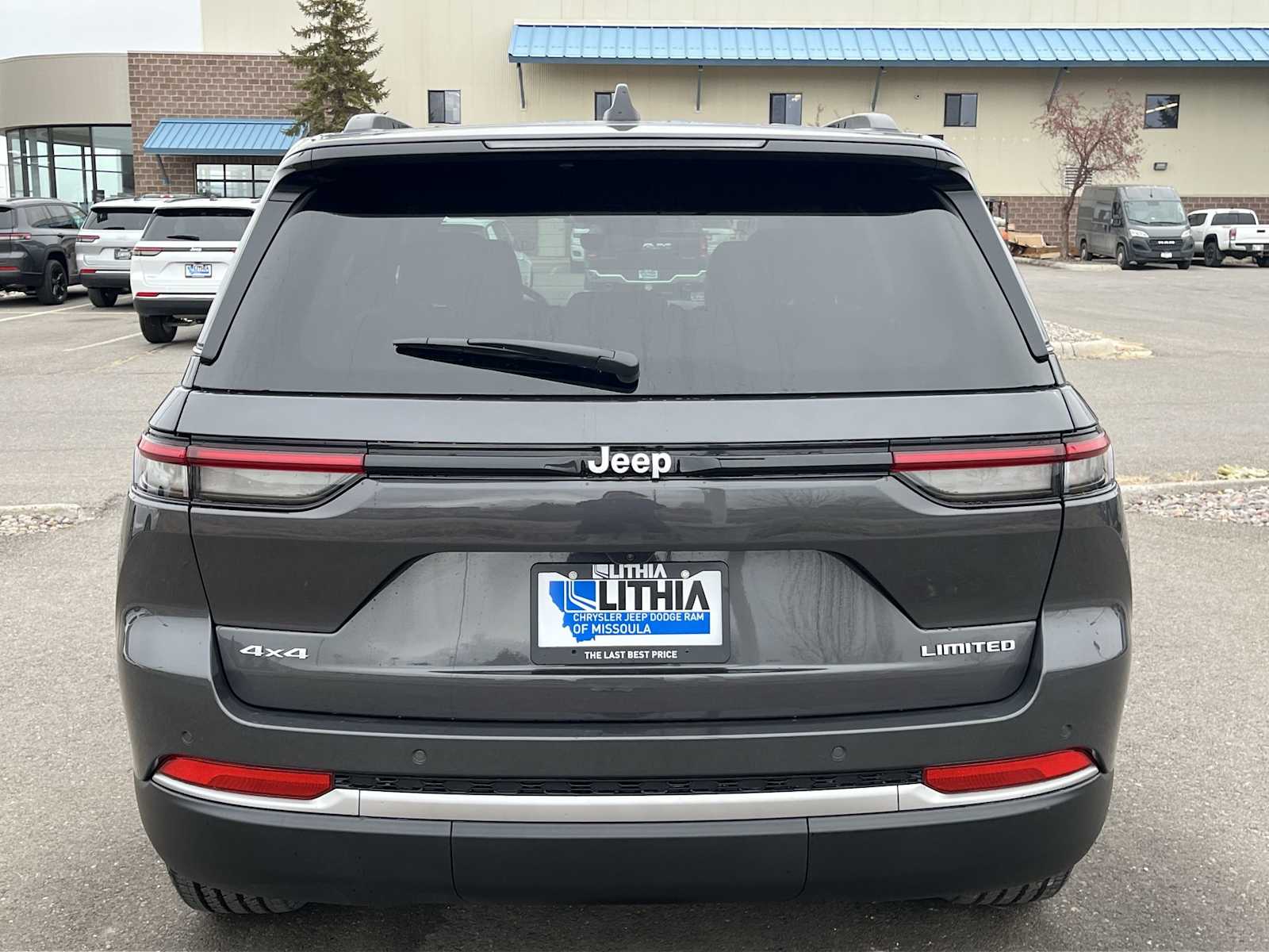 Thumbnail: 2026 Jeep Grand Cherokee - 5