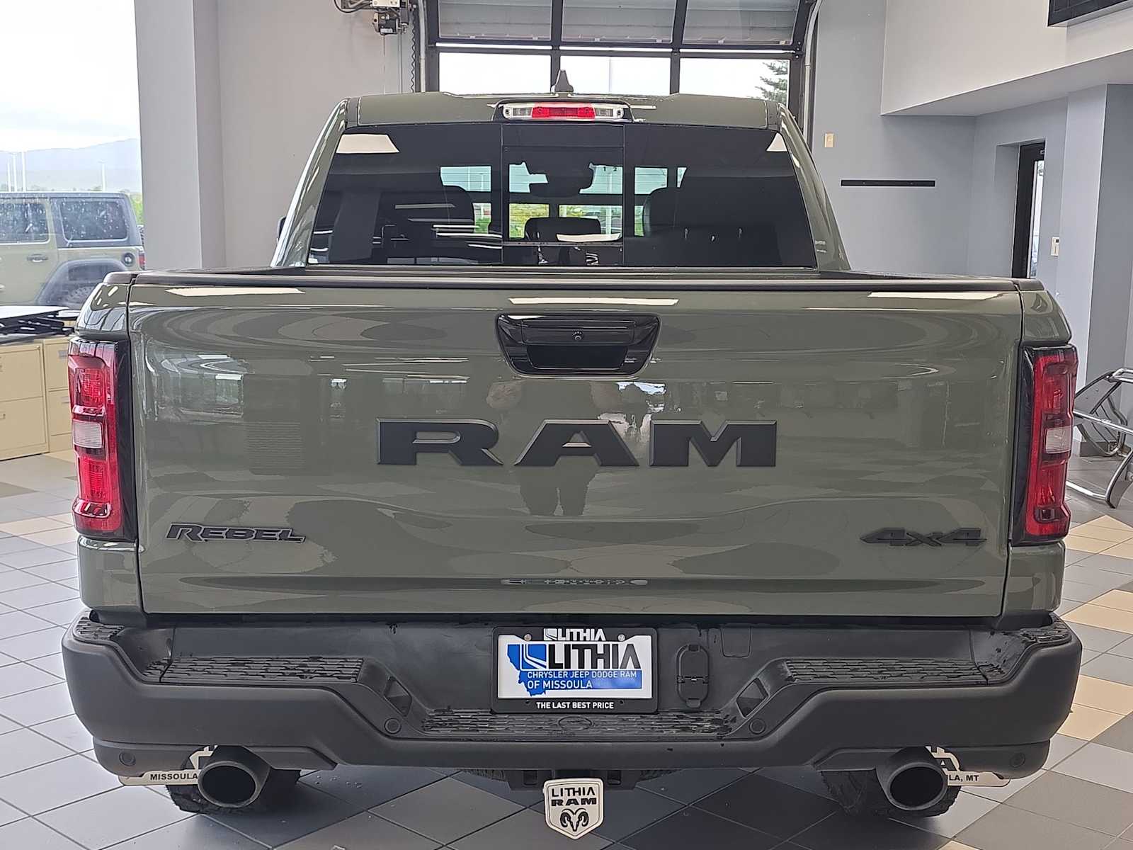 Thumbnail: 2026 RAM 1500 - 5
