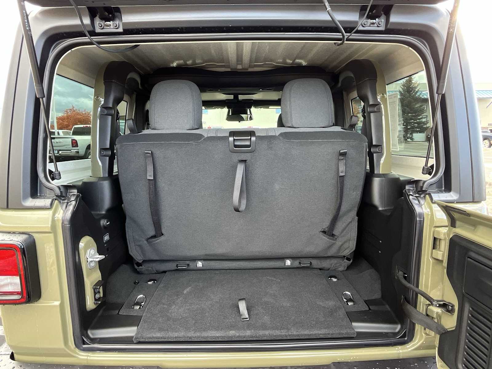 Thumbnail: 2026 Jeep Wrangler - 19