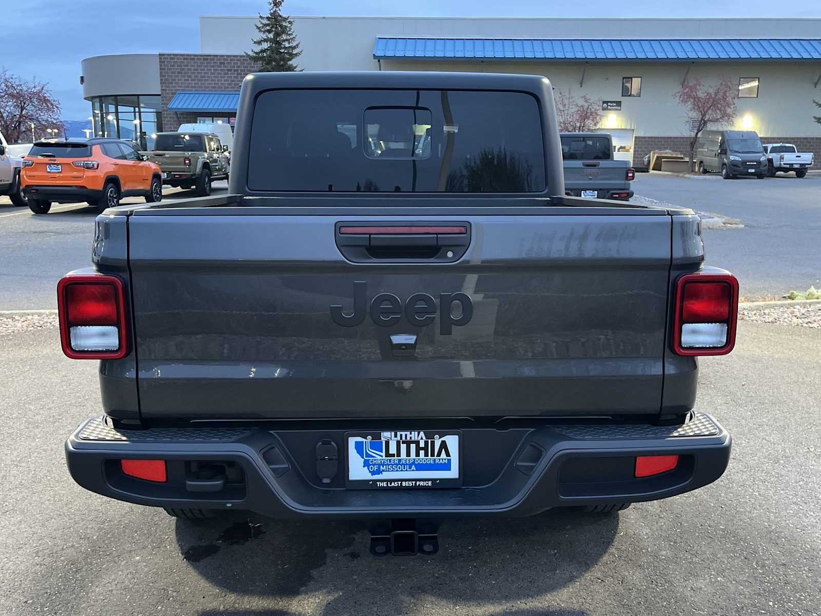 Thumbnail: 2026 Jeep Gladiator - 5