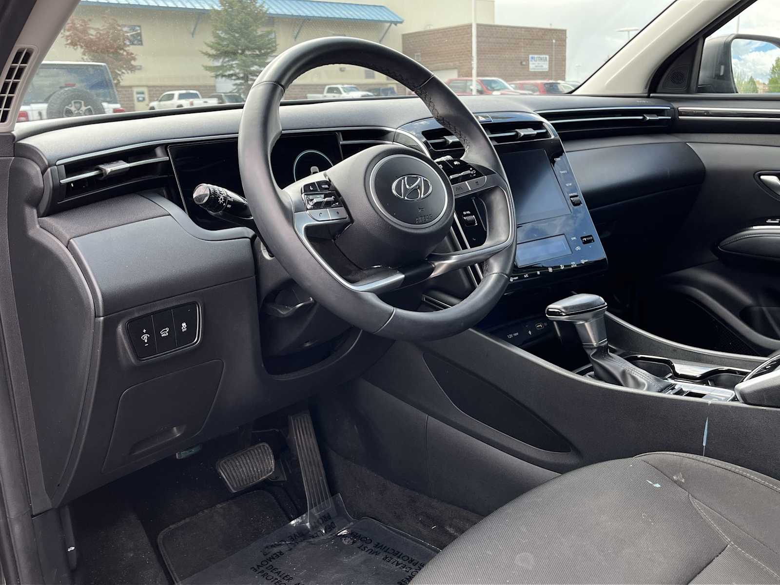 Used 2022 Hyundai Tucson SEL with VIN 5NMJFCAE1NH018044 for sale in Missoula, MT