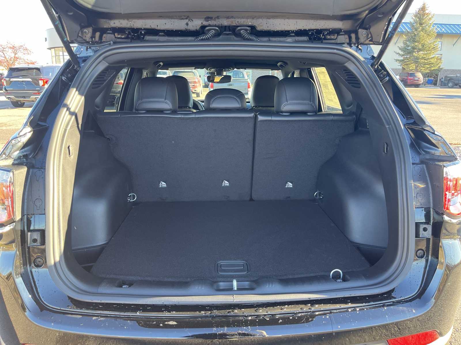 Thumbnail: 2026 Jeep Compass - 19