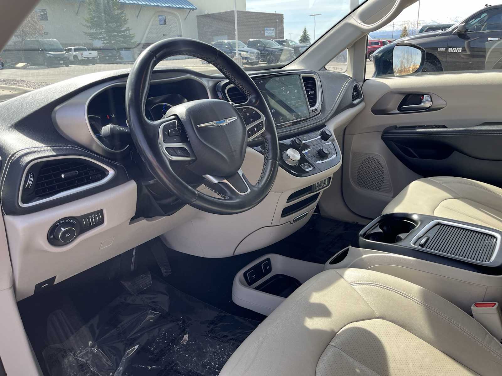 Used 2021 Chrysler Pacifica Hybrid Touring L with VIN 2C4RC1L73MR606028 for sale in Missoula, MT