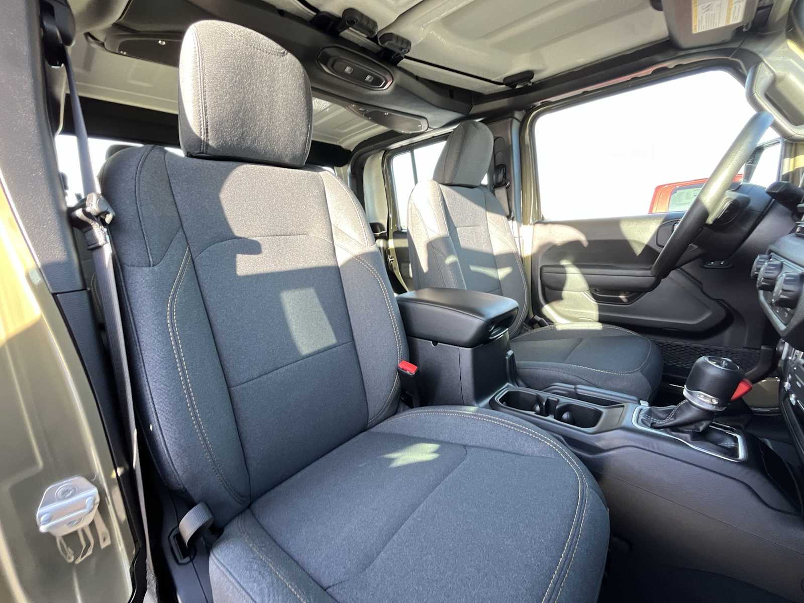 Thumbnail: 2026 Jeep Gladiator - 14