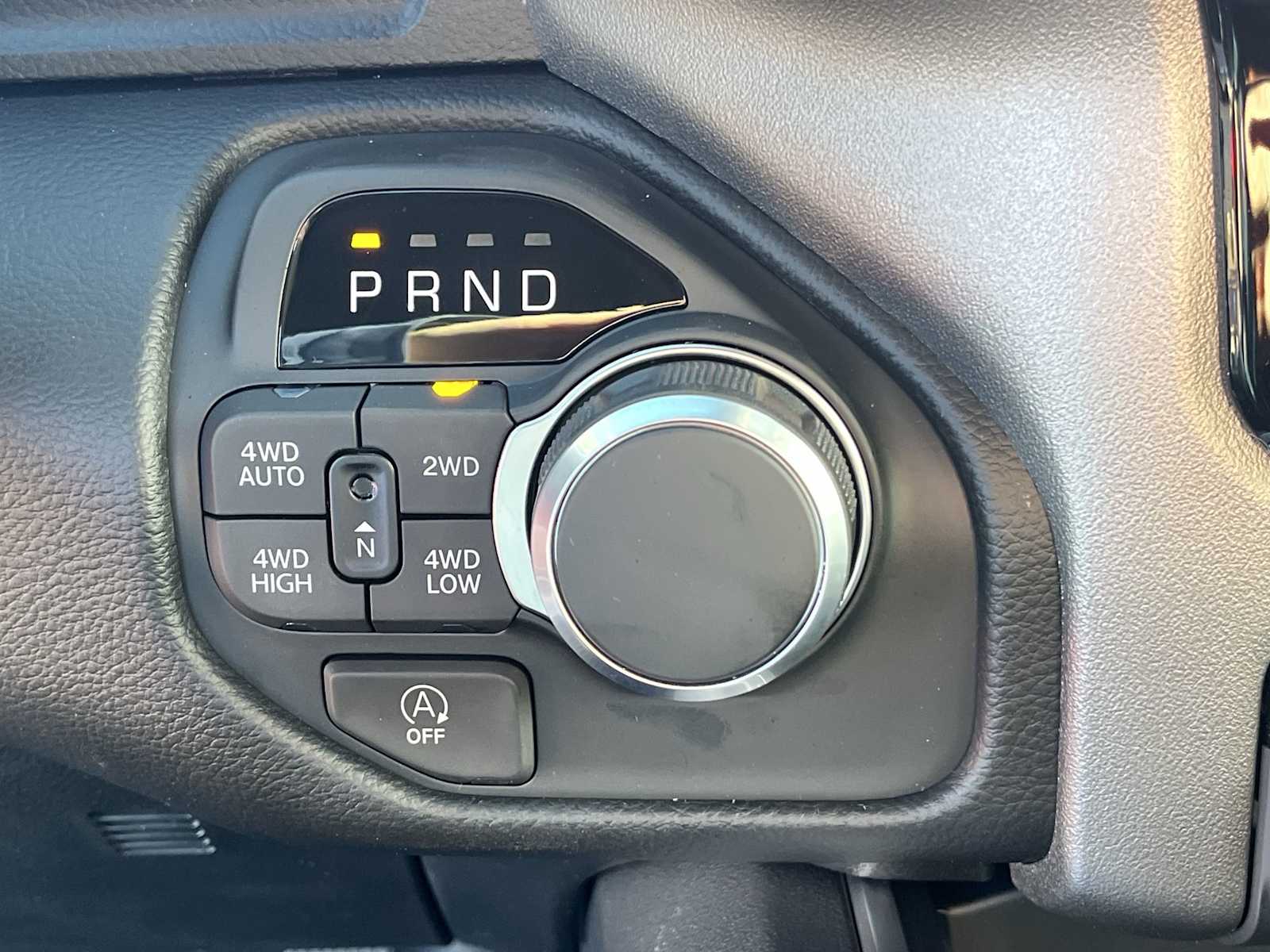 Thumbnail: 2026 RAM 1500 - 17