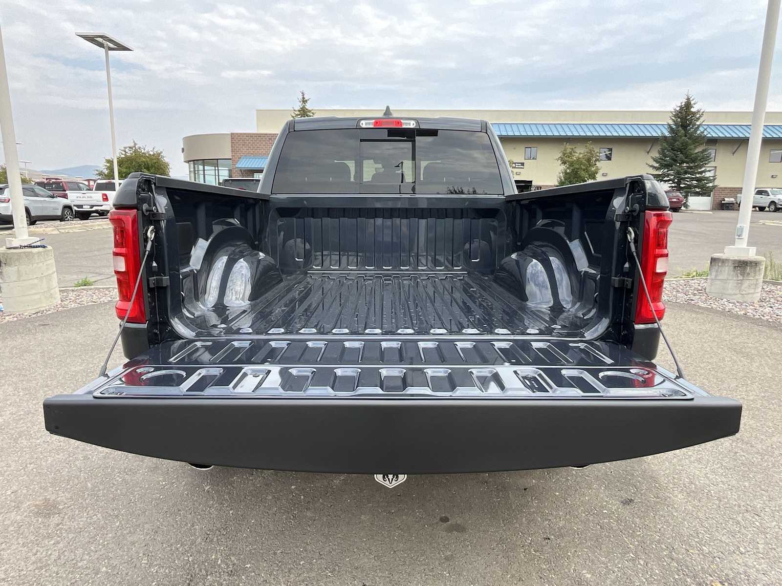 Thumbnail: 2026 RAM 1500 - 19