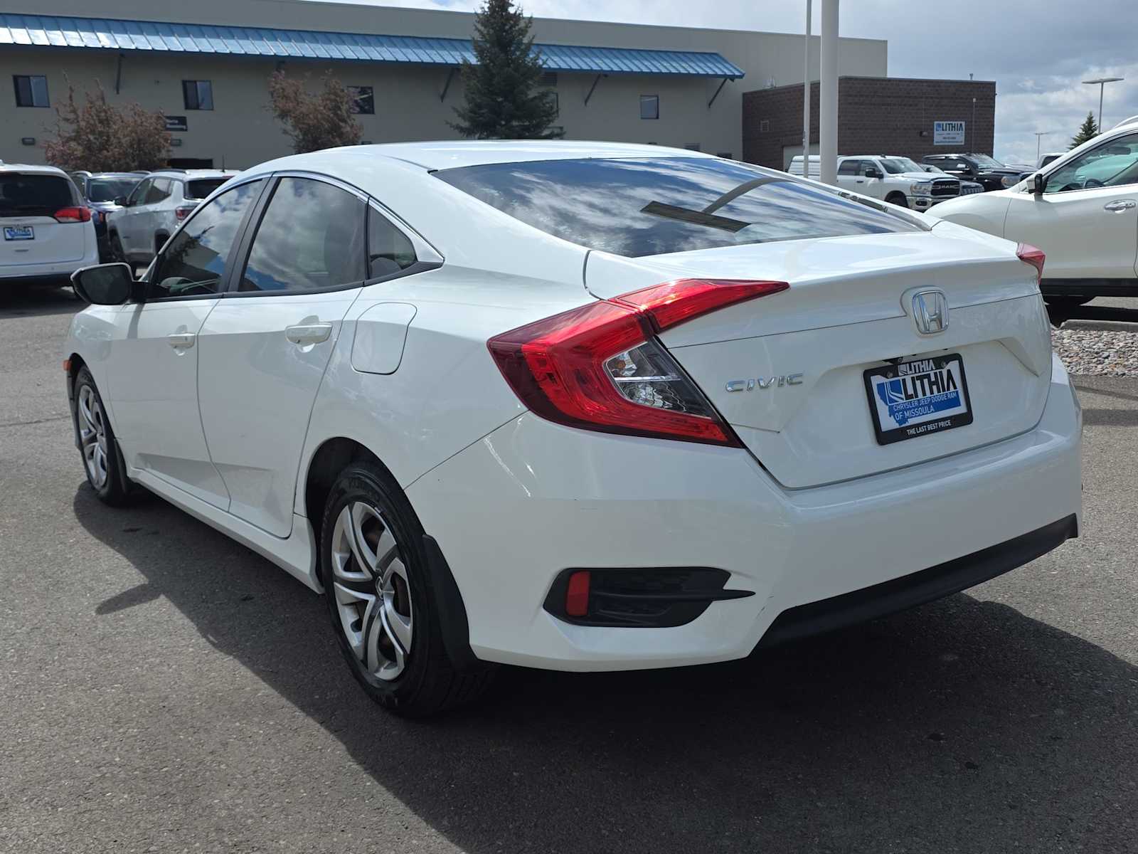 Thumbnail: 2017 Honda Civic - 4