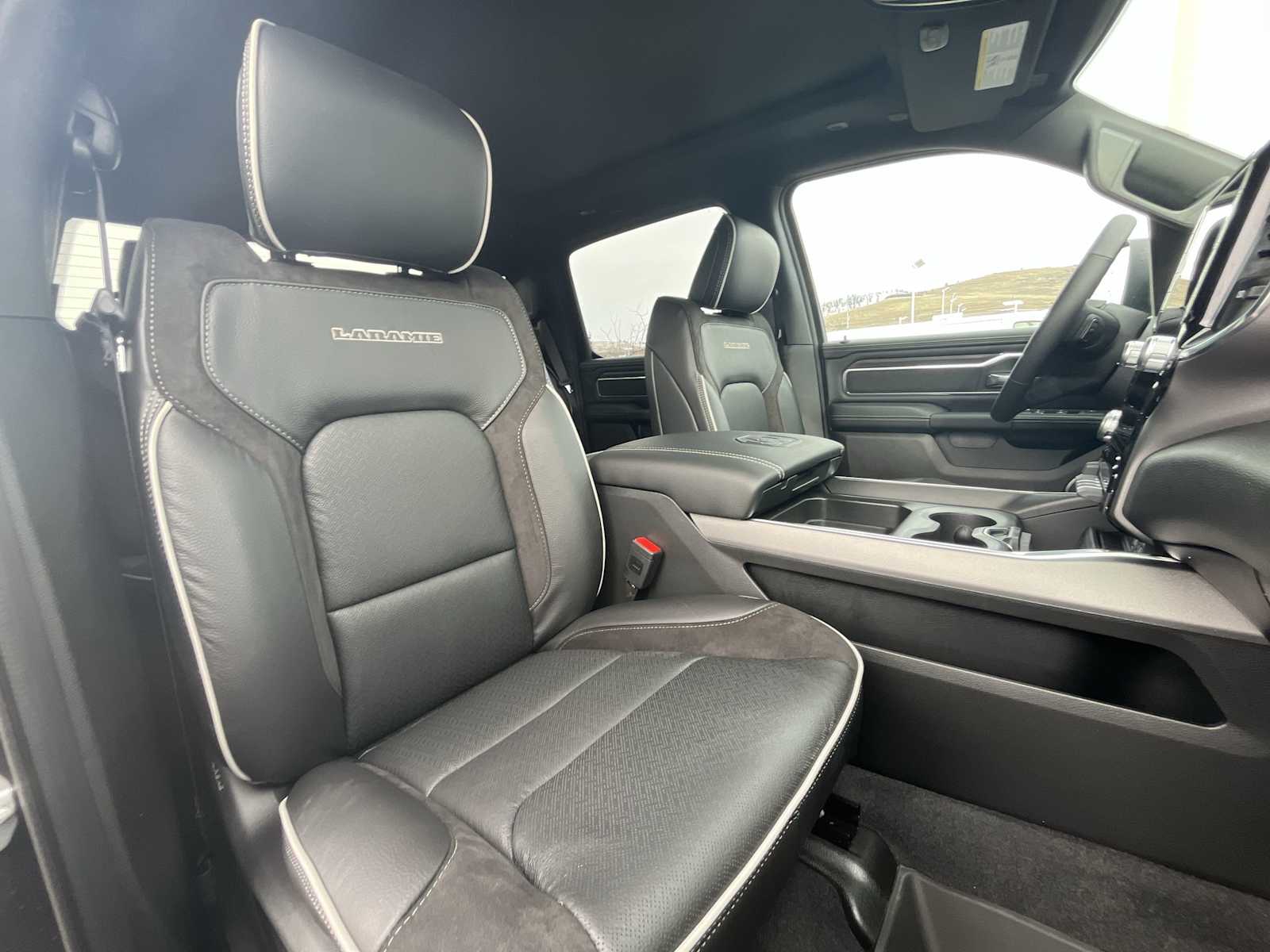 Thumbnail: 2026 RAM 1500 - 14