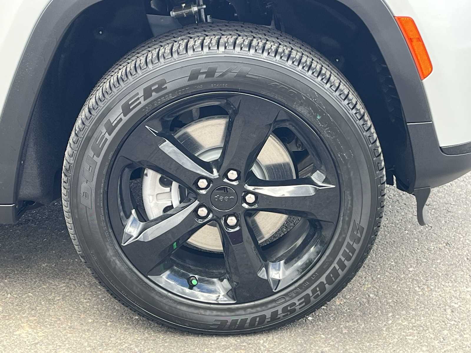 Thumbnail: 2025 Jeep Grand Cherokee - 8