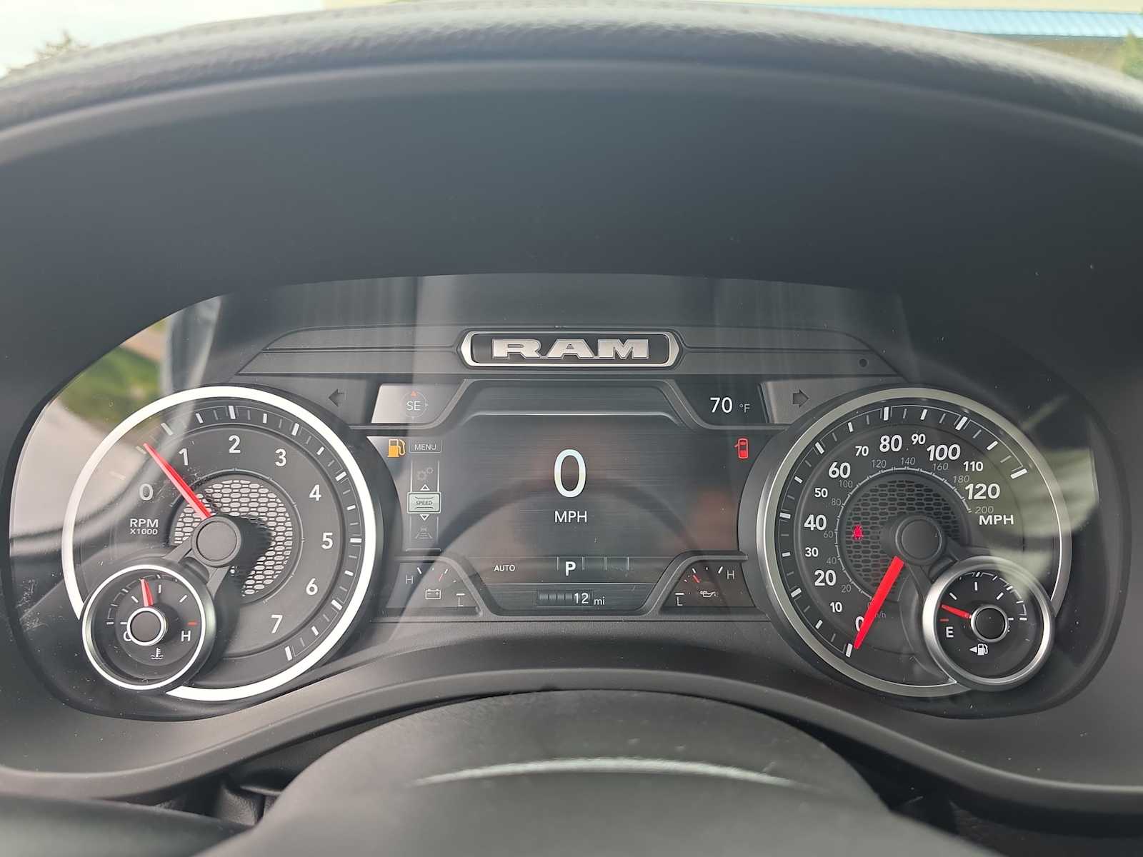 Thumbnail: 2026 RAM 1500 - 18