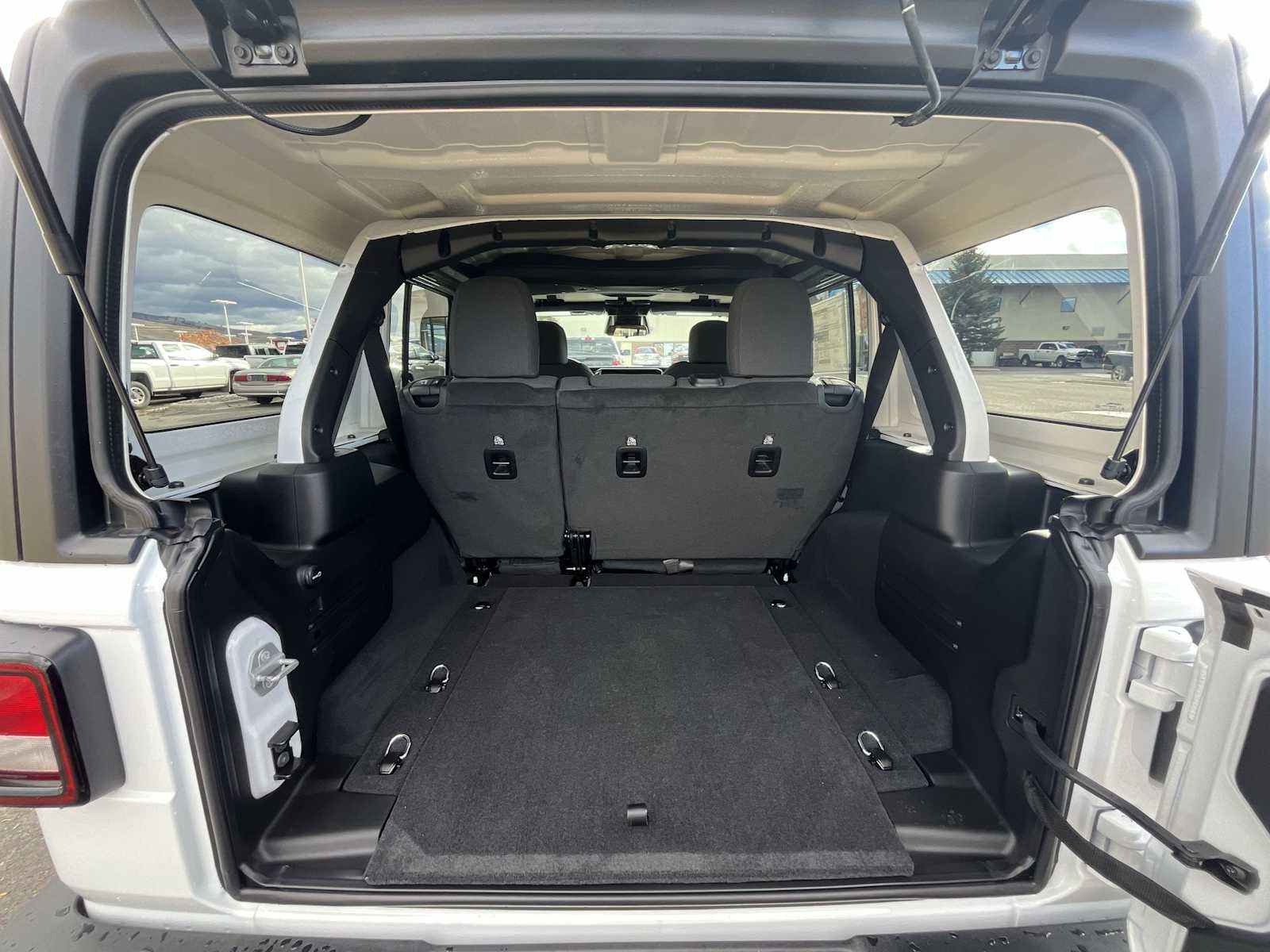 Thumbnail: 2026 Jeep Wrangler - 19