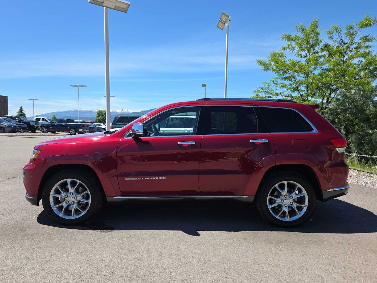 Thumbnail: 2014 Jeep Grand Cherokee - 3