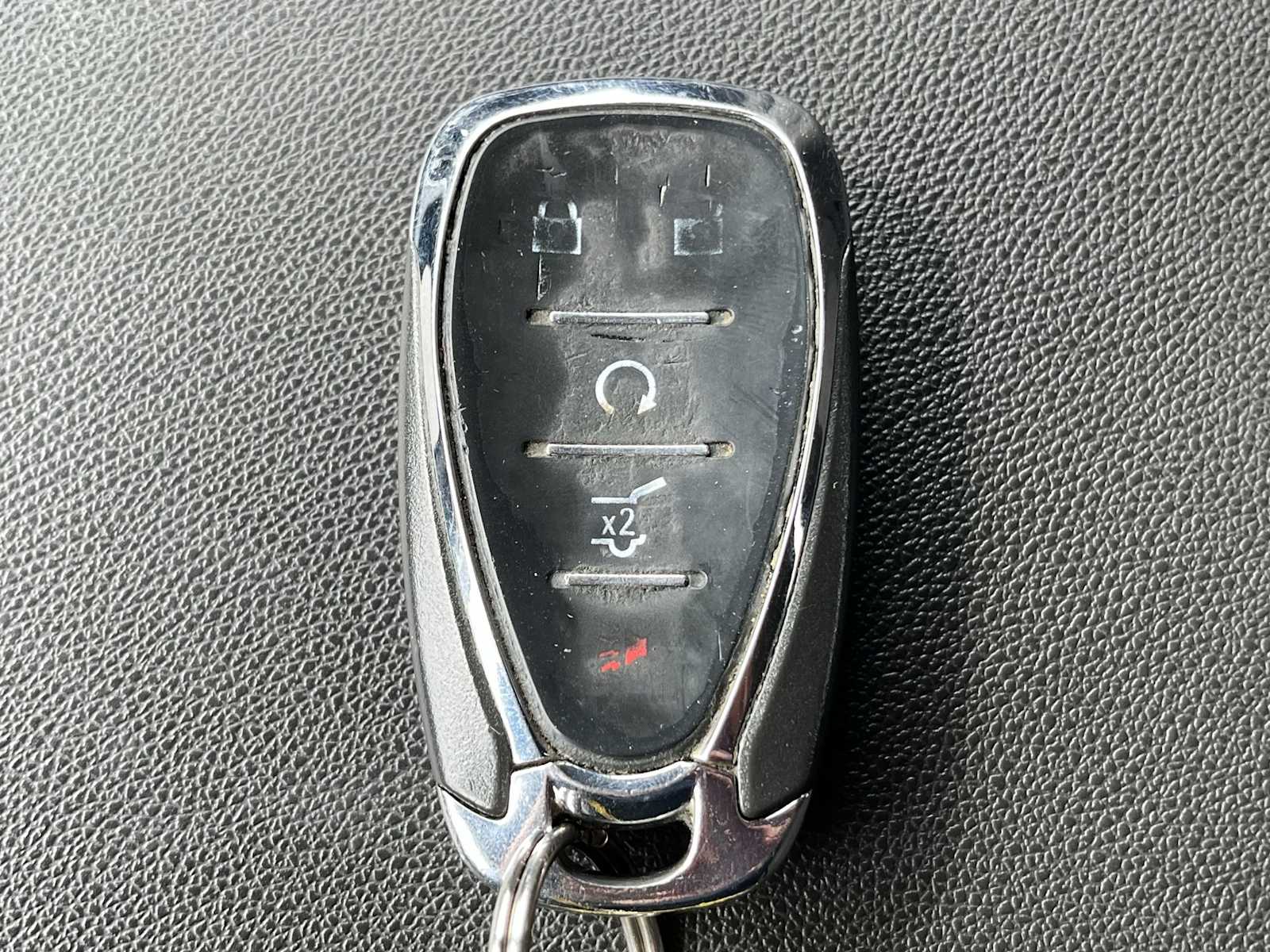 Thumbnail: 2020 Chevrolet Equinox - 20