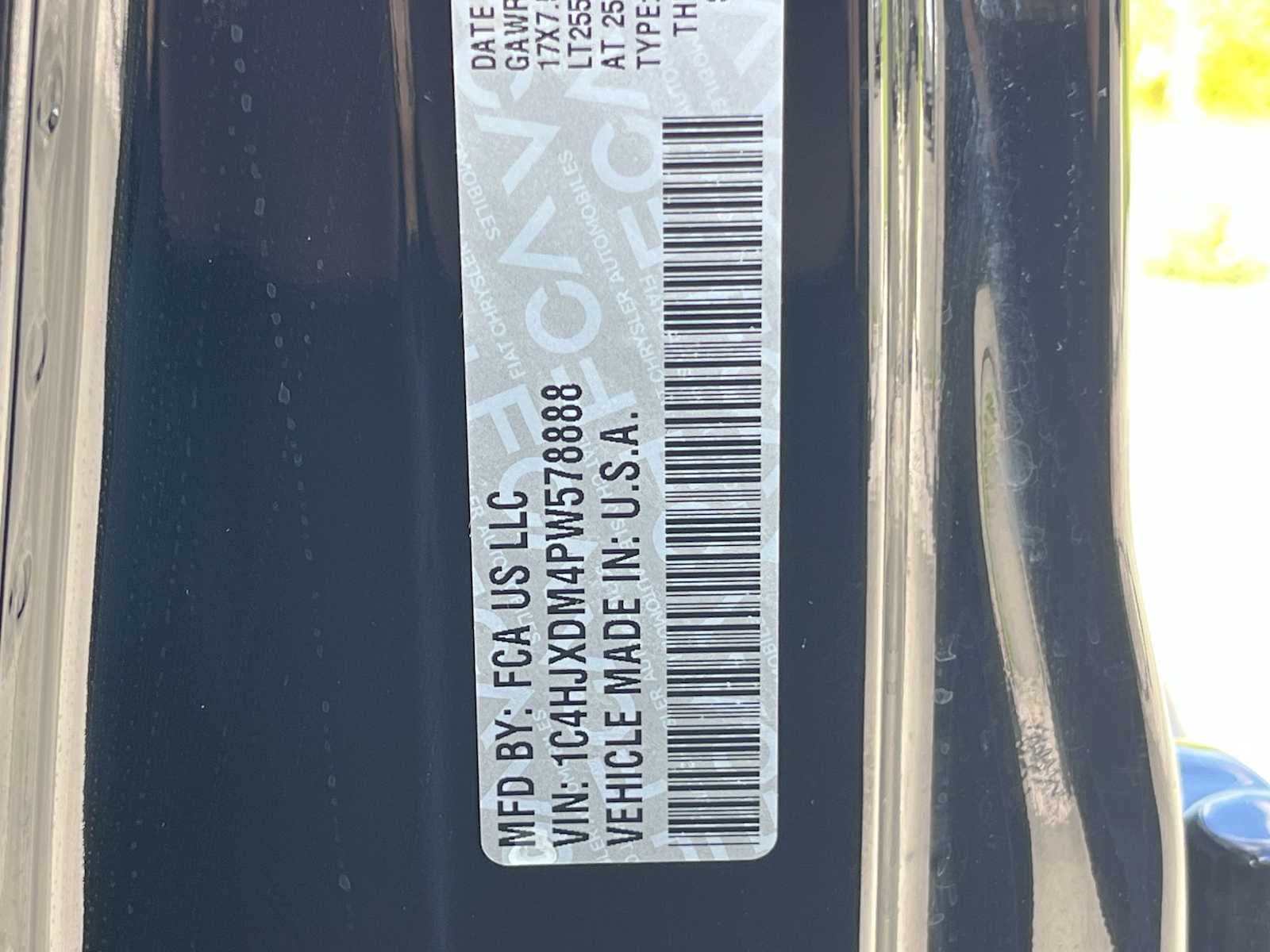 Thumbnail: 2023 Jeep Wrangler - 21