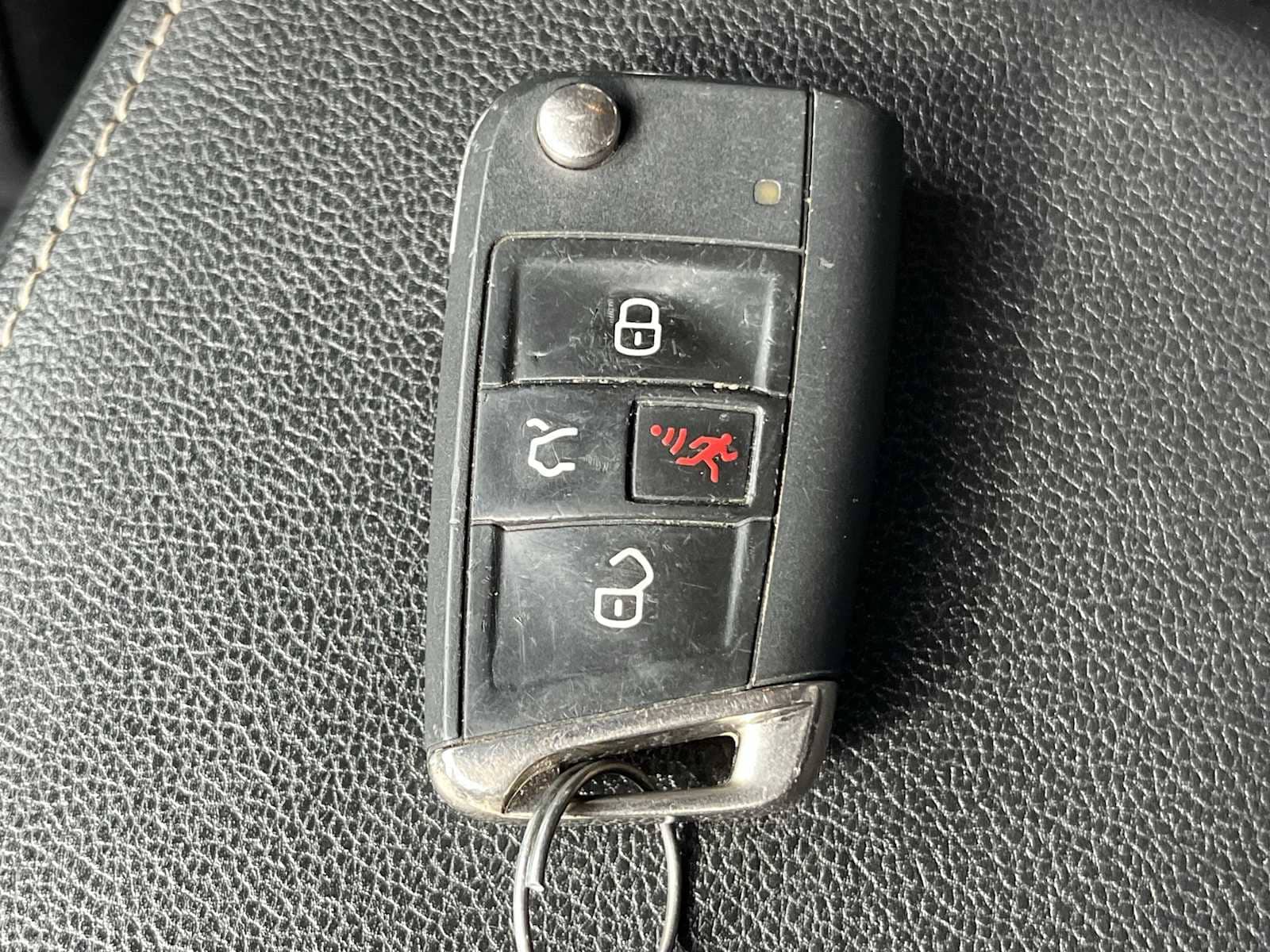 Thumbnail: 2021 Volkswagen Tiguan - 20