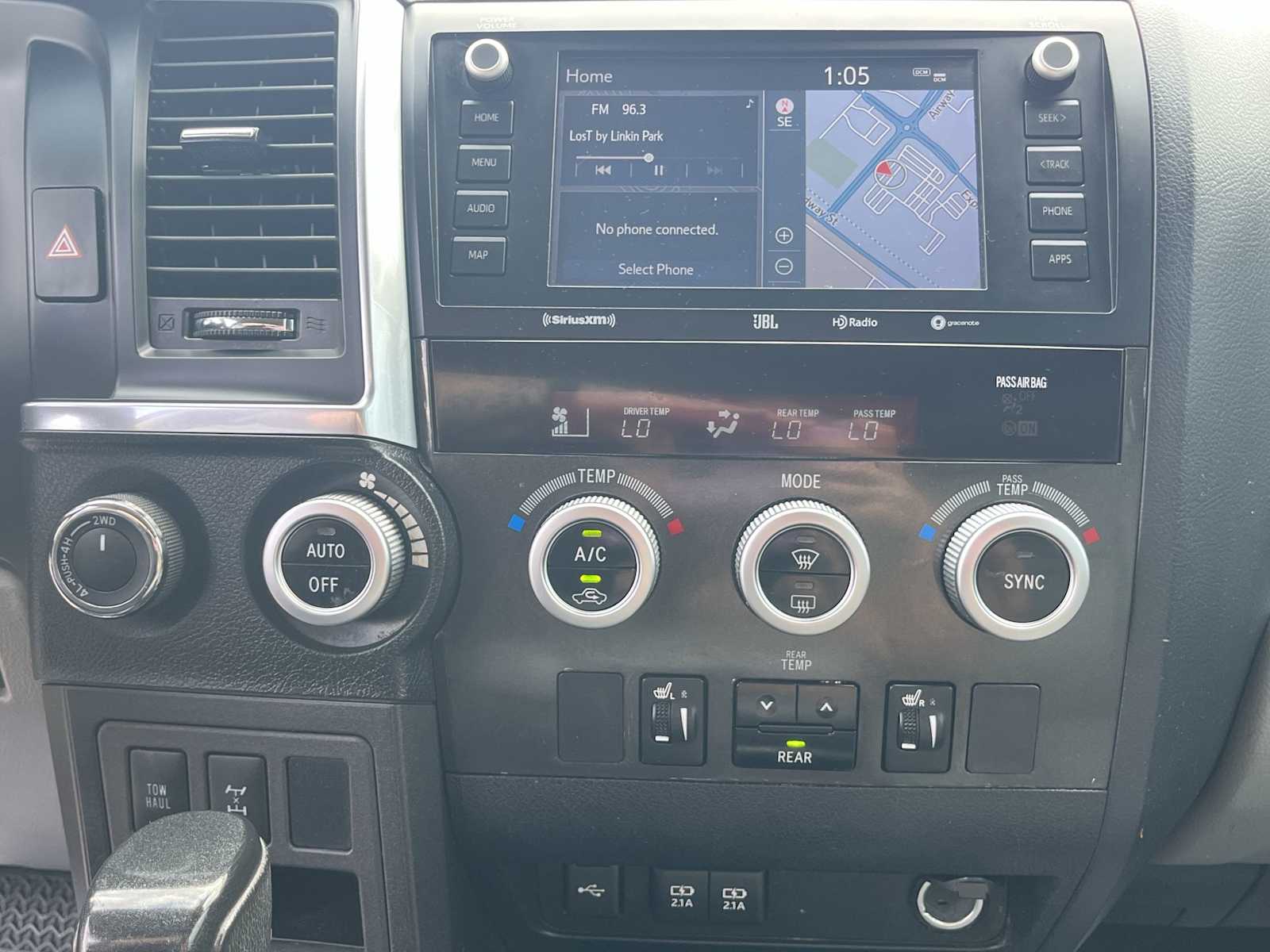 Thumbnail: 2020 Toyota Sequoia - 16