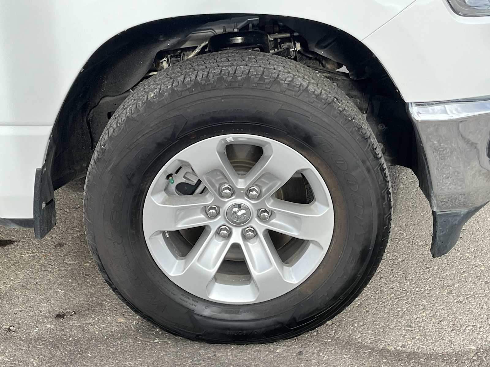 Thumbnail: 2024 RAM 1500 - 8