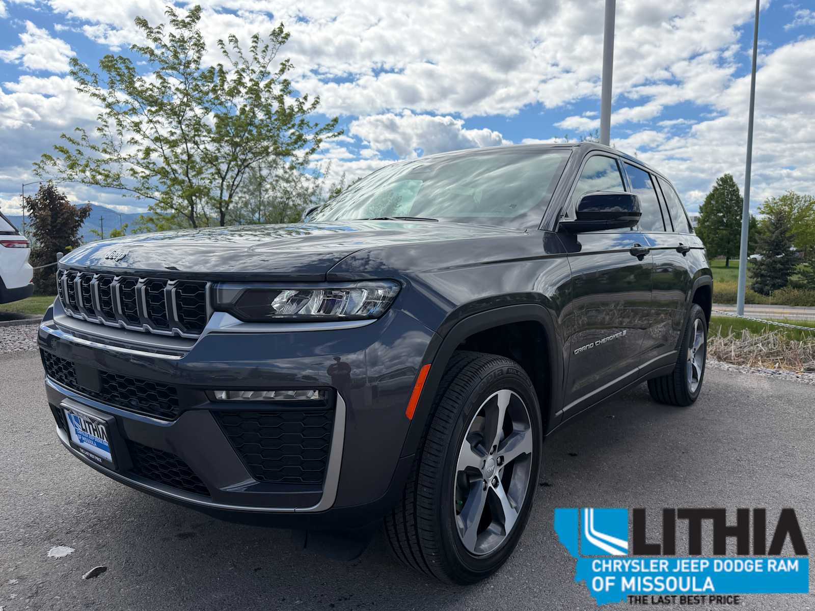 2026 Jeep Grand Cherokee Limited 4x4's photo