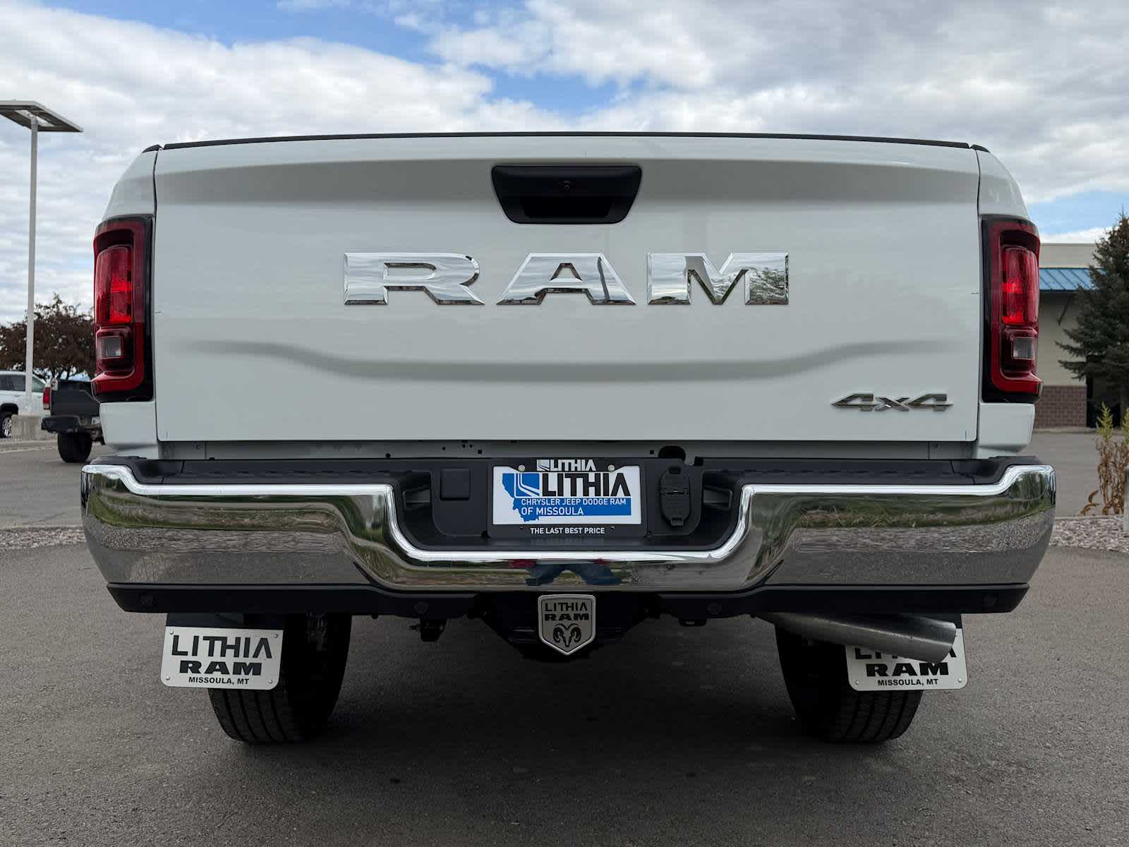 Thumbnail: 2026 RAM 3500 - 7