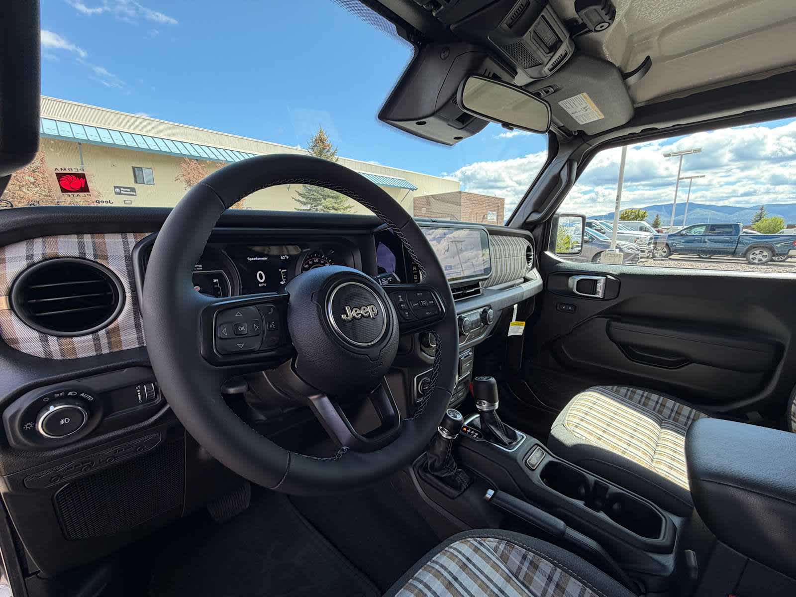 Thumbnail: 2026 Jeep Wrangler - 23