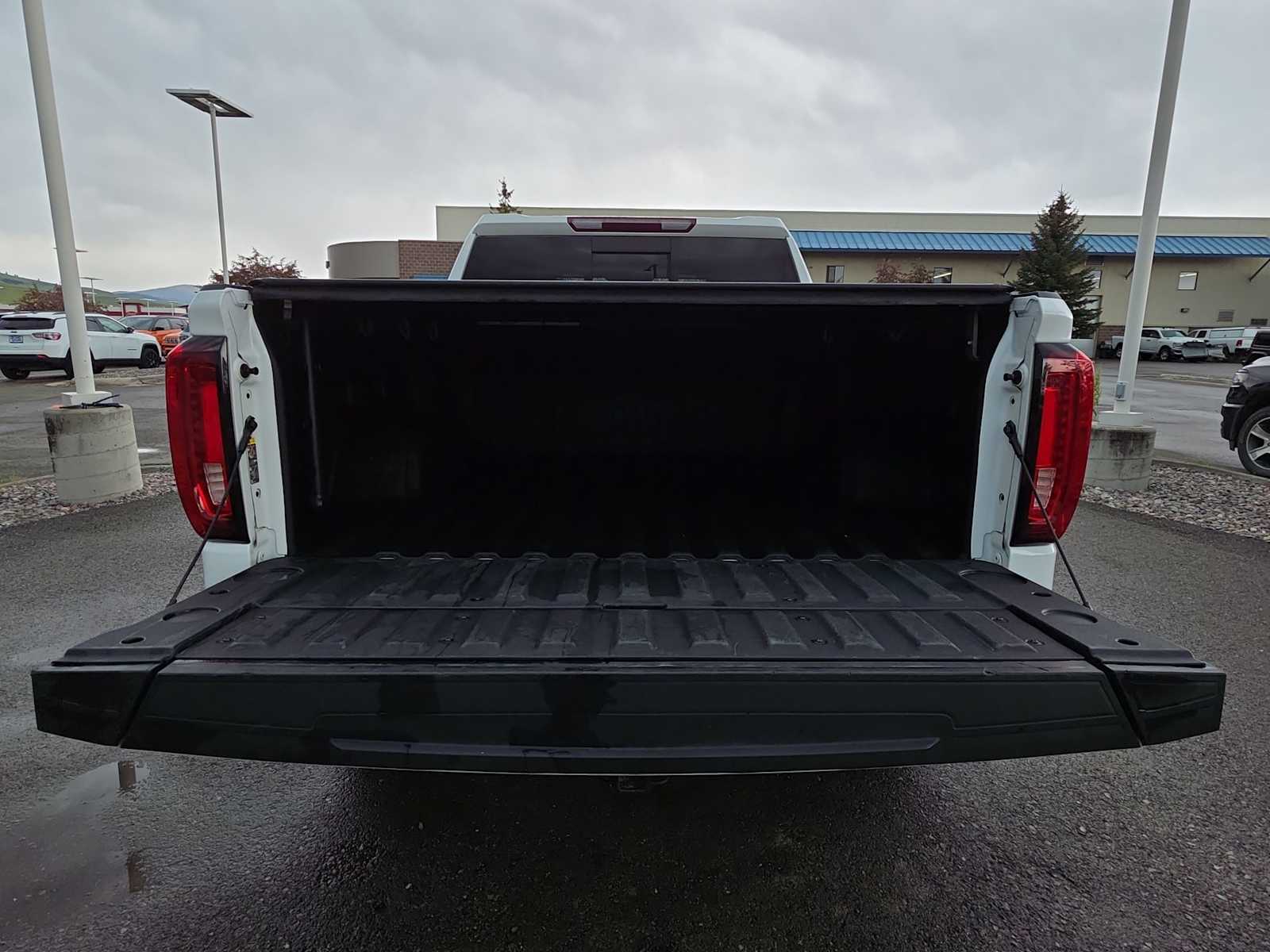 Thumbnail: 2022 GMC Sierra 1500 - 18