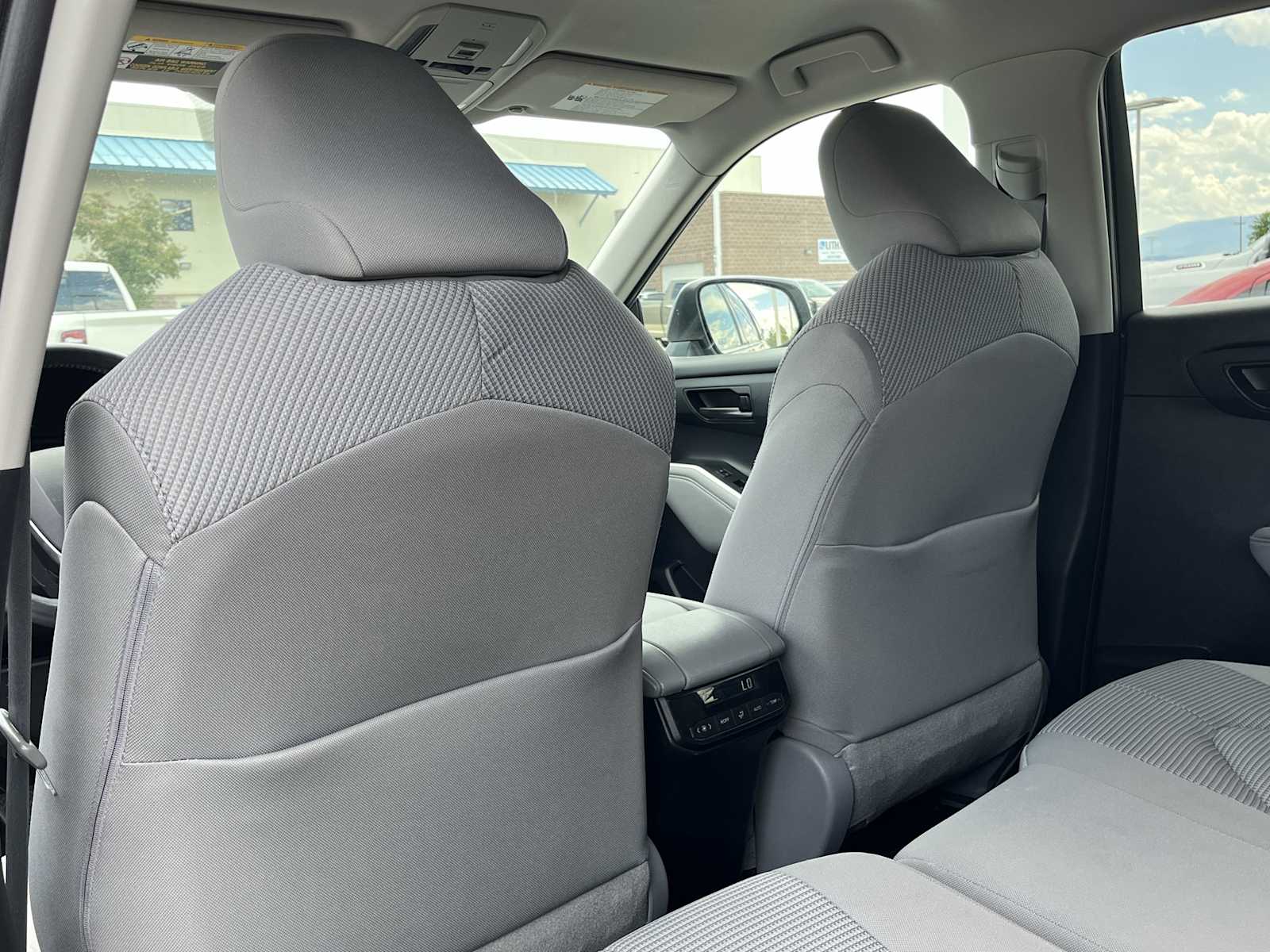 Thumbnail: 2021 Toyota Highlander - 12